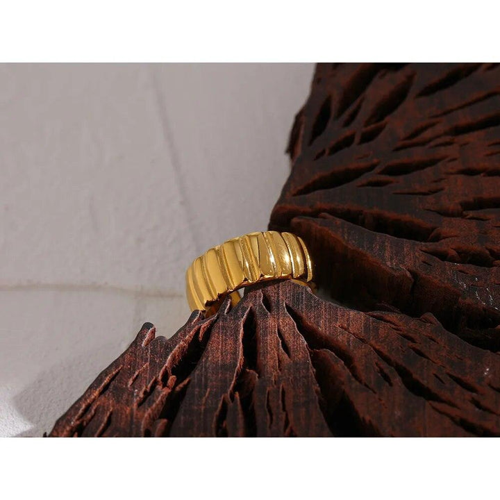 Marivena Gold Plated Ring - Stellise