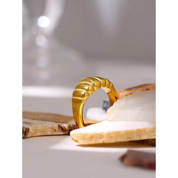 Arianneira Gold Plated Ring - Stellise