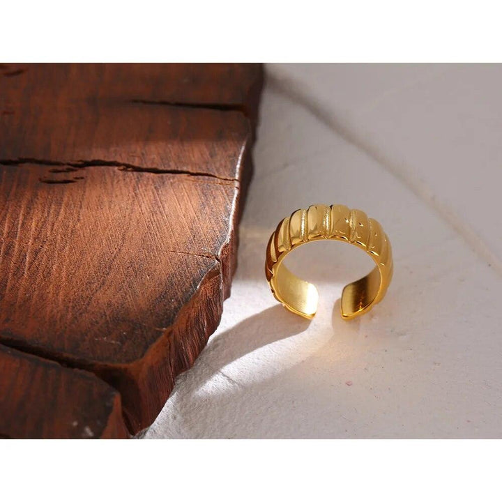 Marivena Gold Plated Ring - Stellise