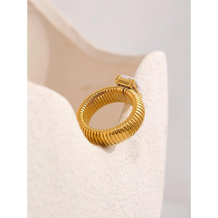 Elaraia Gold Plated Ring - Stellise