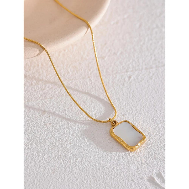 Vaiola Gold Plated Necklace - Stellise